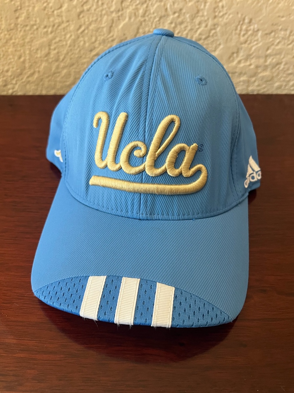 adidas Climalite UCLA Flexfit Hat Powder Blue Baseball Cap Cream Script Ball Cap
